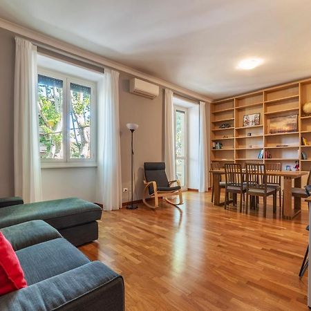 Rione Prati Comfy Apartment โรม ภายนอก รูปภาพ