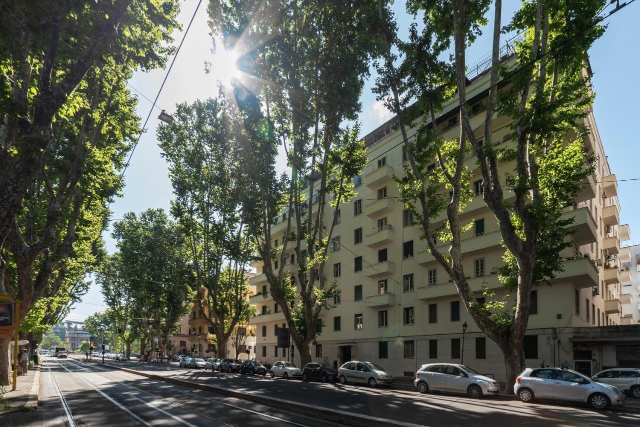 Rione Prati Comfy Apartment โรม ภายนอก รูปภาพ