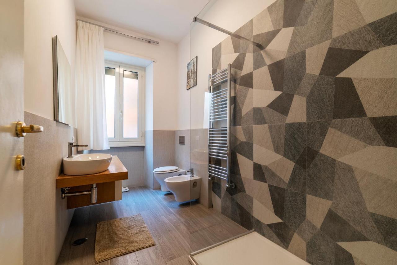 Rione Prati Comfy Apartment โรม ภายนอก รูปภาพ