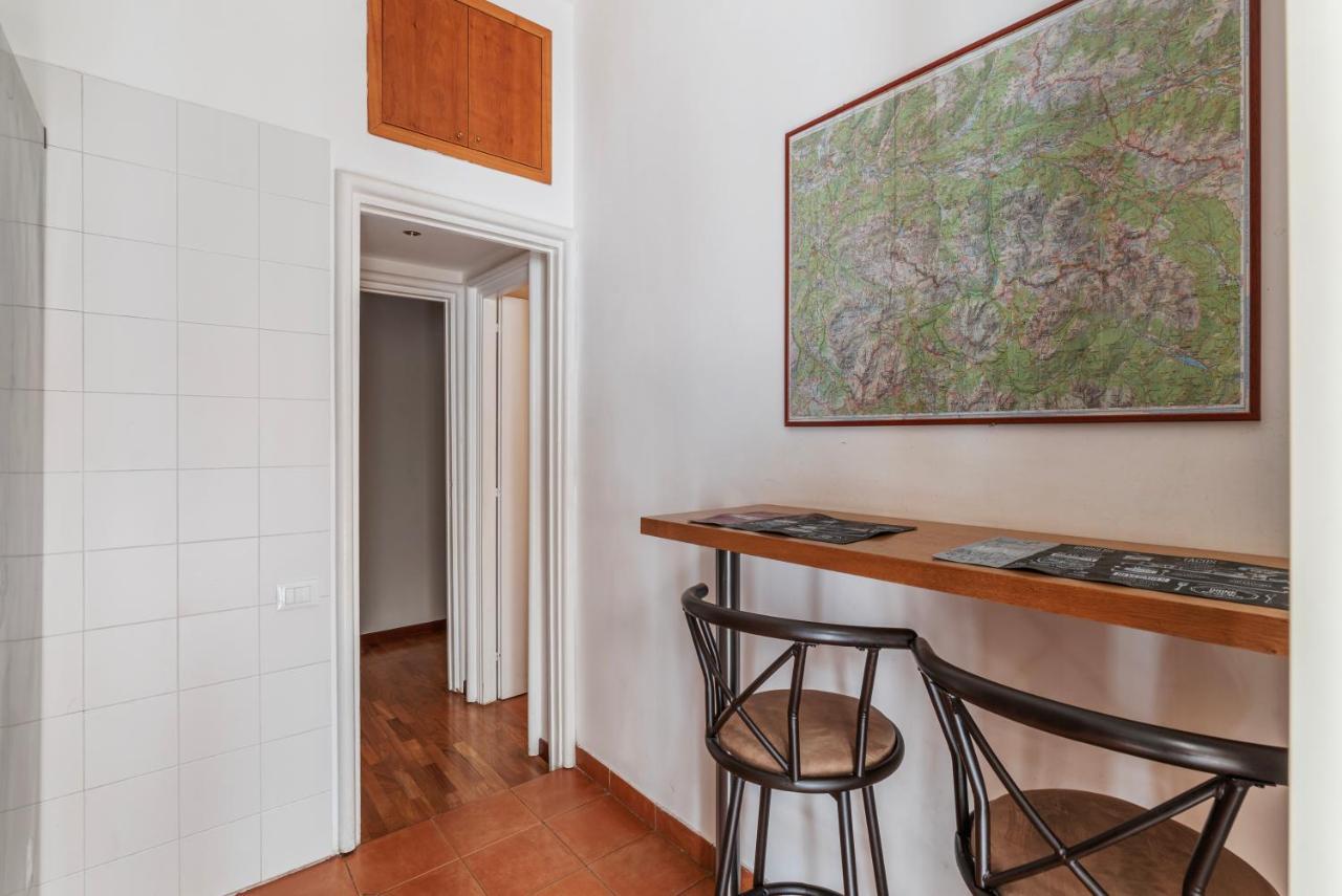 Rione Prati Comfy Apartment โรม ภายนอก รูปภาพ