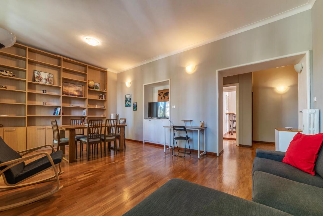 Rione Prati Comfy Apartment โรม ภายนอก รูปภาพ